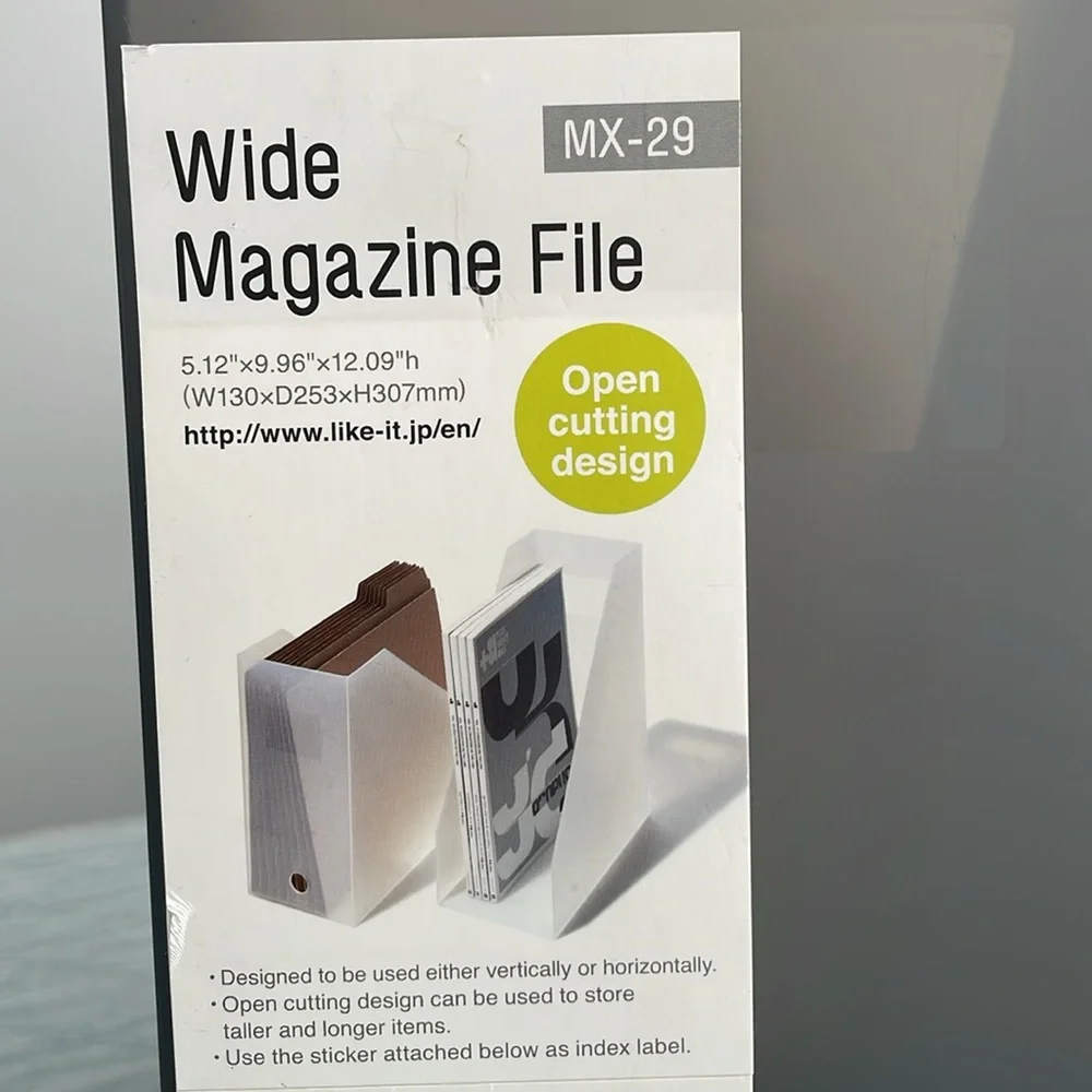 Magazine file holder